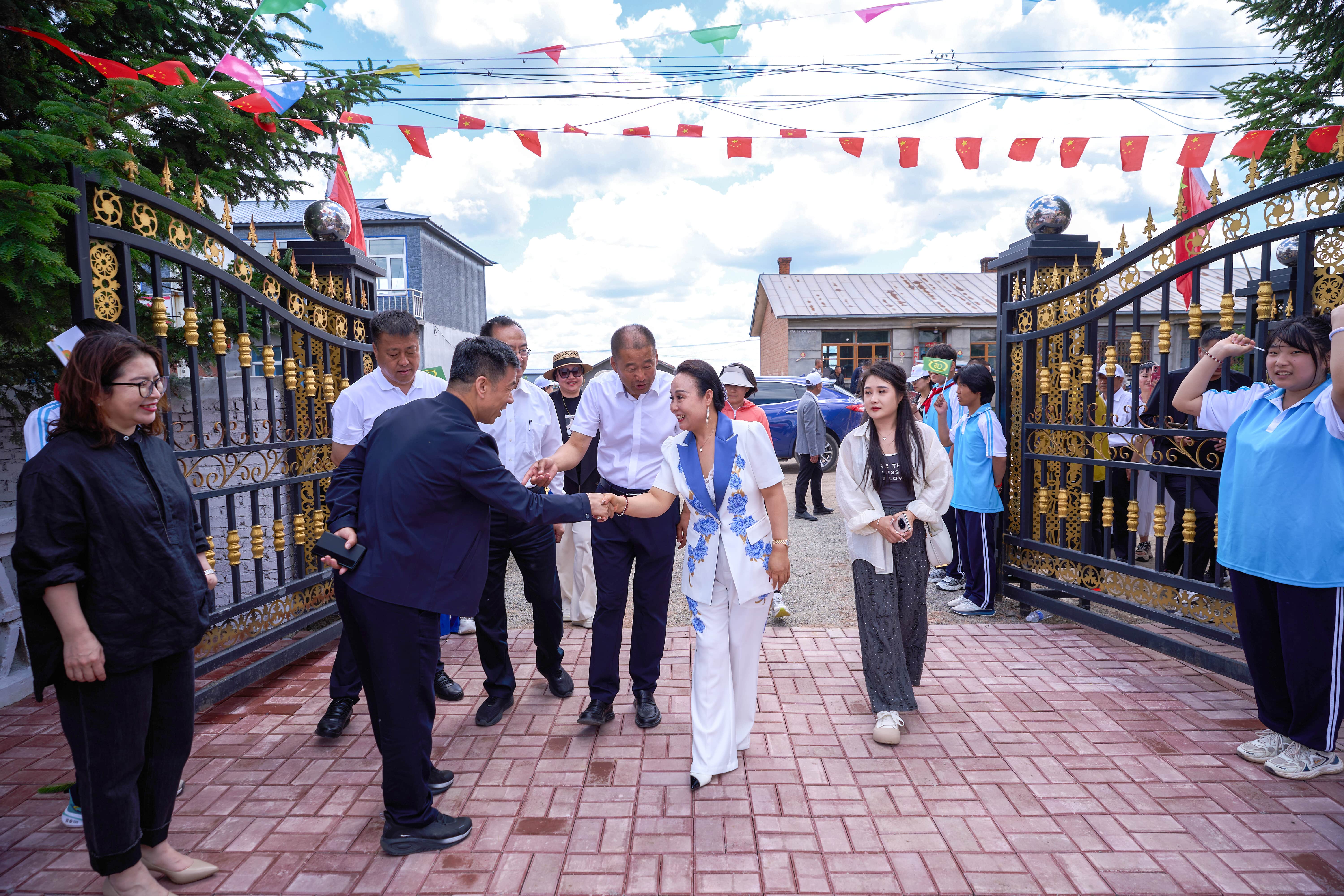 第254所 黑龙江巴彦县黑山镇民乐村江南在线注册侯玉霞学校 第254所 黑龙江巴彦县黑山镇民乐村江南在线注册侯玉霞学校